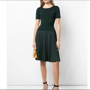 Sachin & Babi Stromine Pleated Navy Blue Dress sz L Fit & Flare Classic Timeless